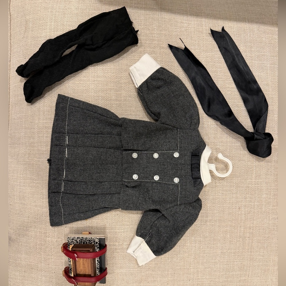 Retired American Girl PC Samantha’s Buster Brown Dress & School Supplies 1986 - Picture 14 of 14